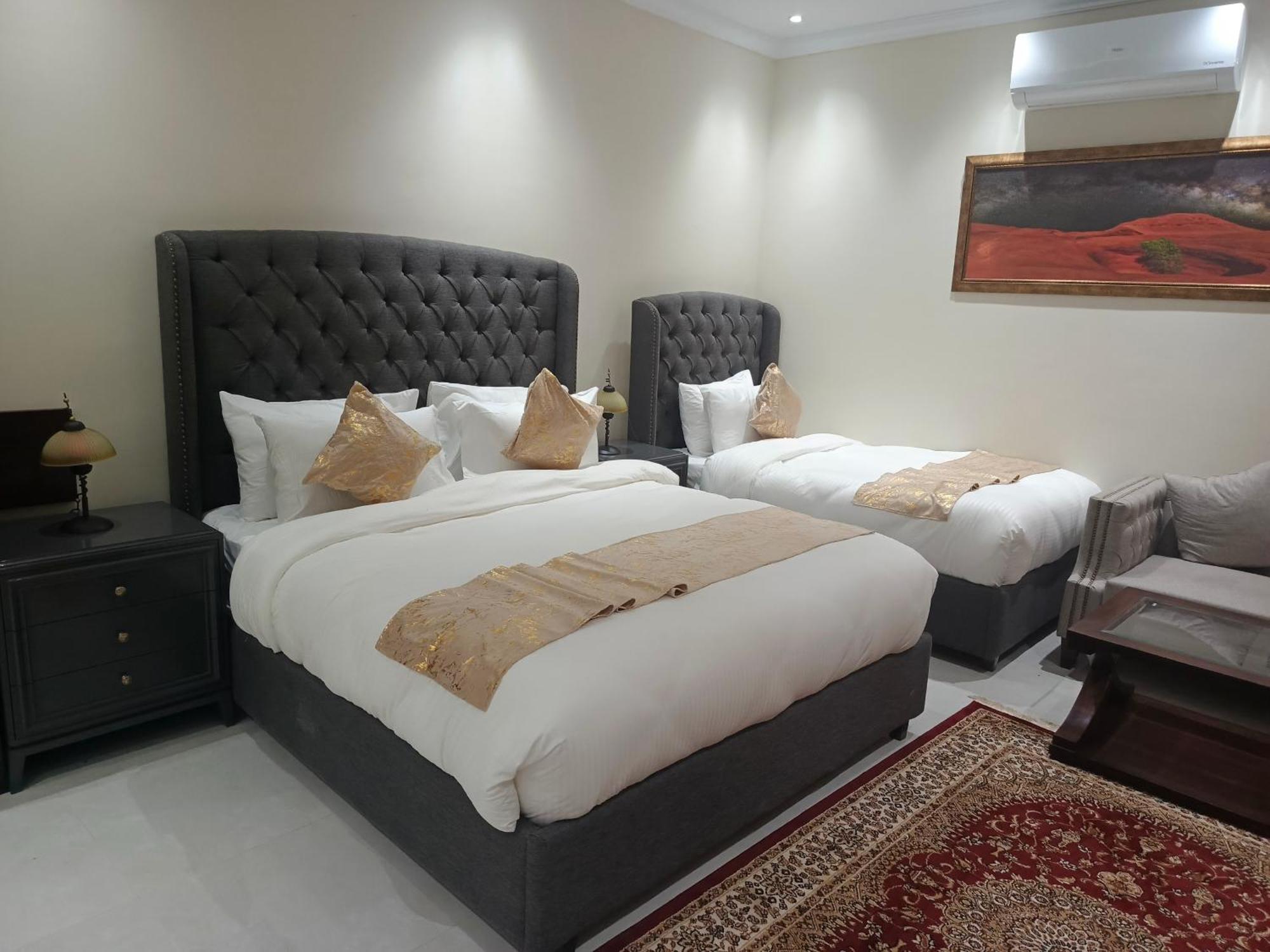 Hidden Hills Hotel & Resort Mansehra Zewnętrze zdjęcie