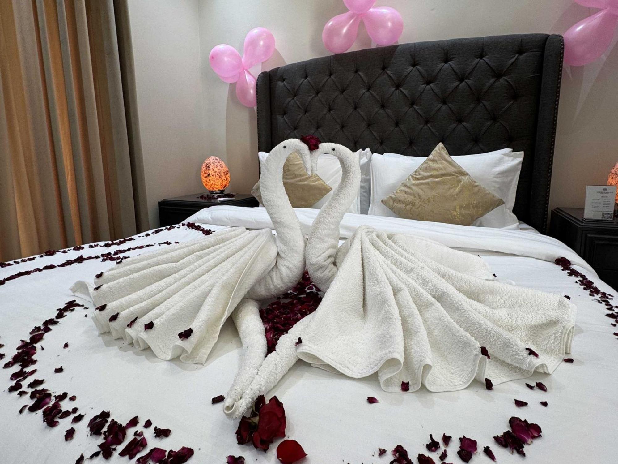 Hidden Hills Hotel & Resort Mansehra Zewnętrze zdjęcie